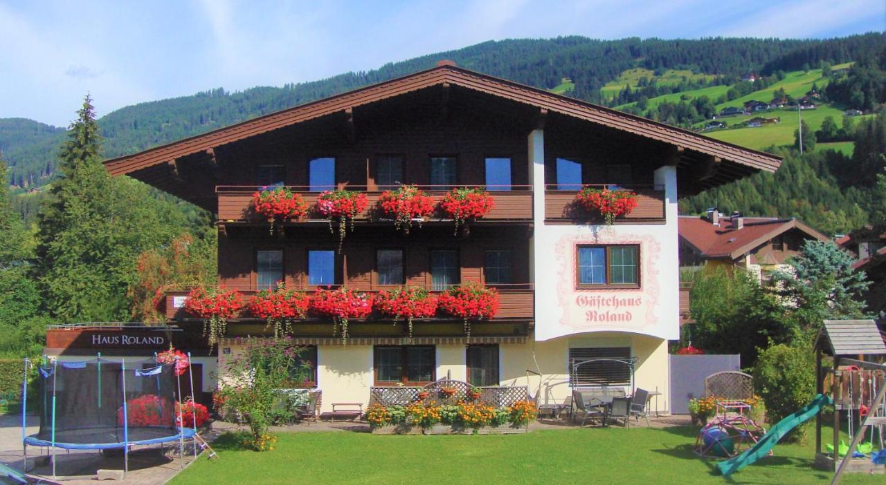 Gaestehaus Roland Aparthotel Kirchberg in Tirol Exterior photo